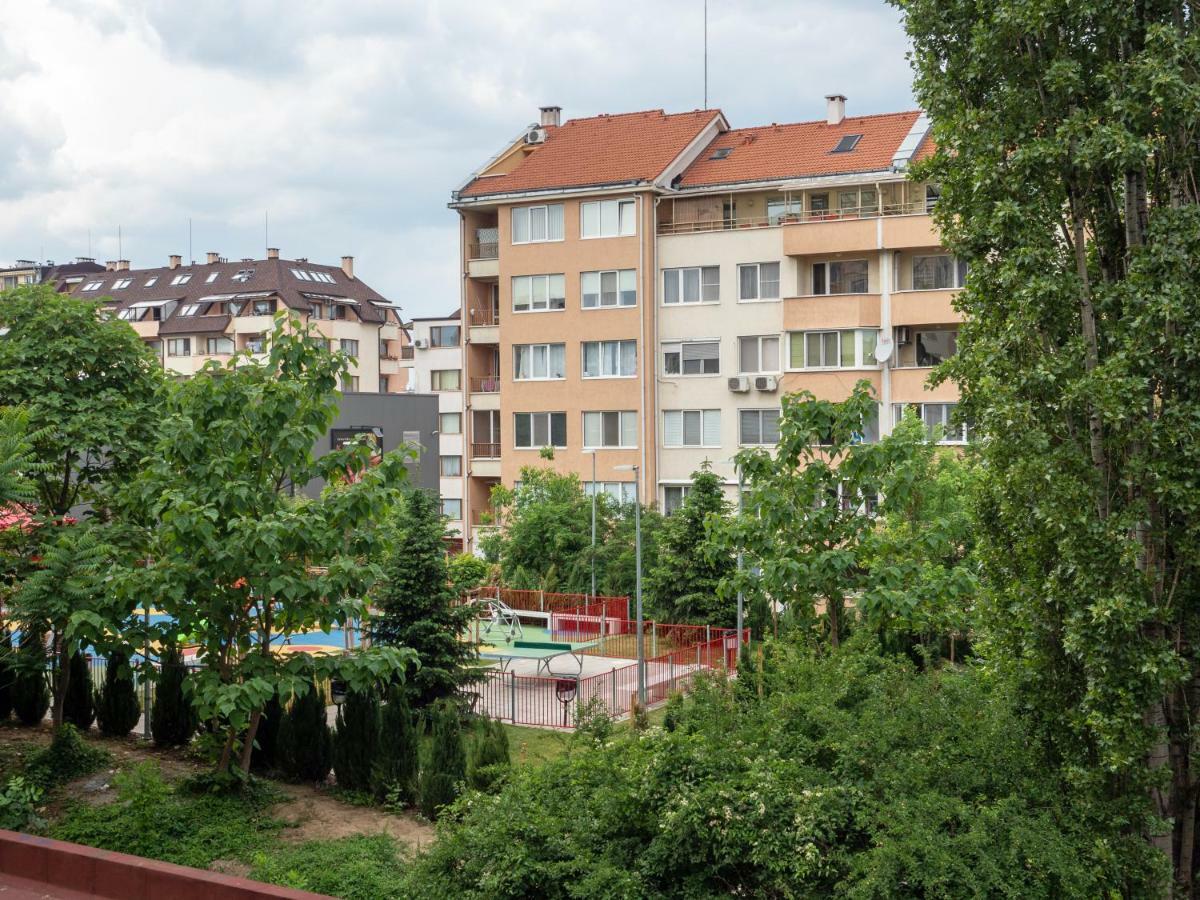 St. Seraphim'S Apartment Sofia Exterior photo